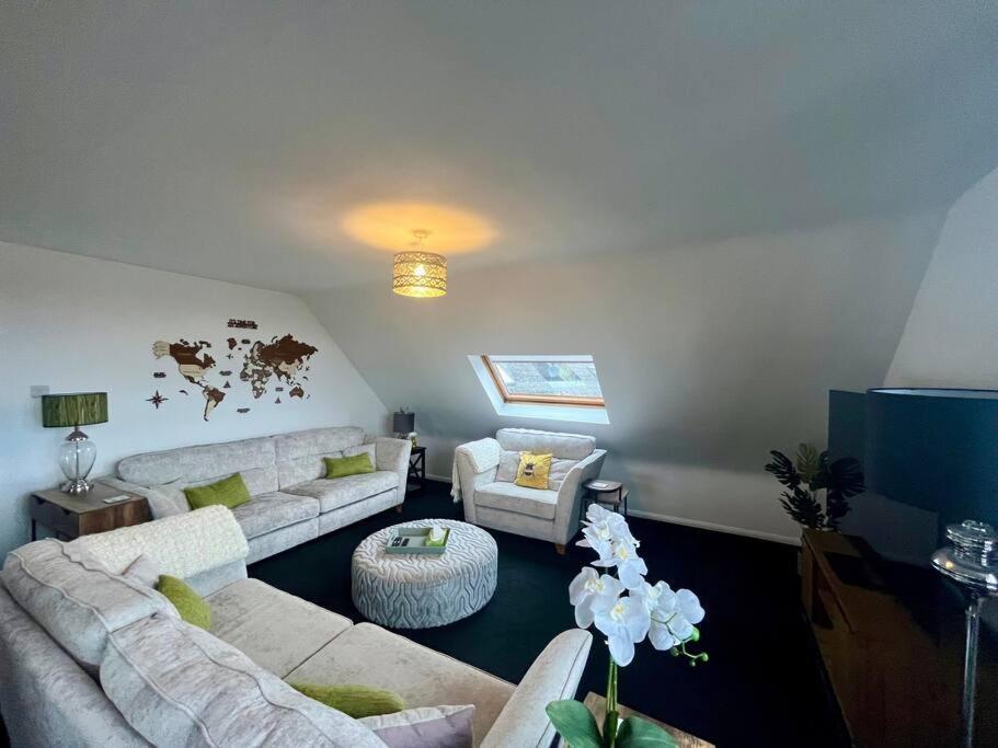 Bs - Luxury Top Floor 4 Bed Apartment With Garage In Town Centre - No Lift Stratford-upon-Avon Eksteriør bilde