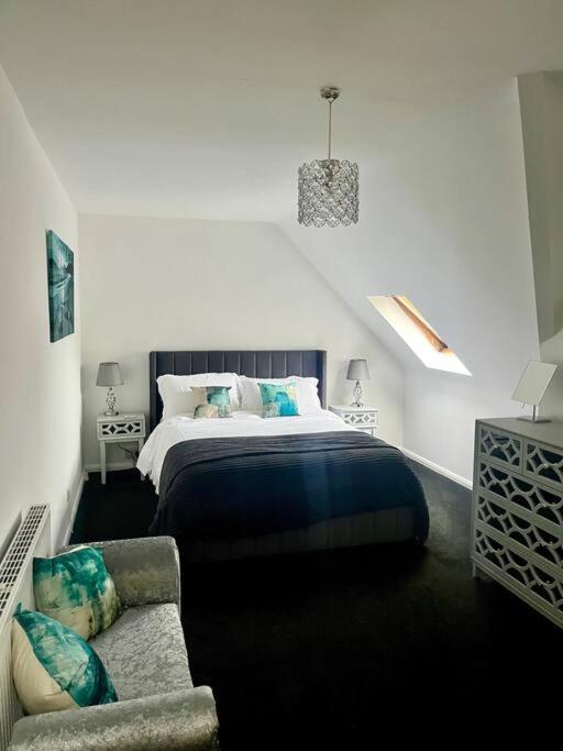 Bs - Luxury Top Floor 4 Bed Apartment With Garage In Town Centre - No Lift Stratford-upon-Avon Eksteriør bilde
